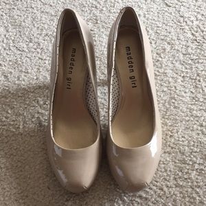 Like New Madden Girl Nude Heels